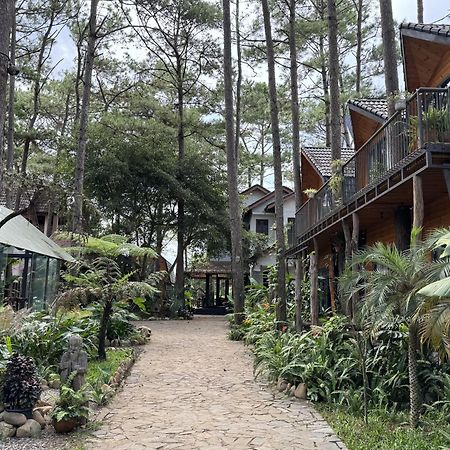 T'Mang Deeng Homestay Kon Von Kla エクステリア 写真