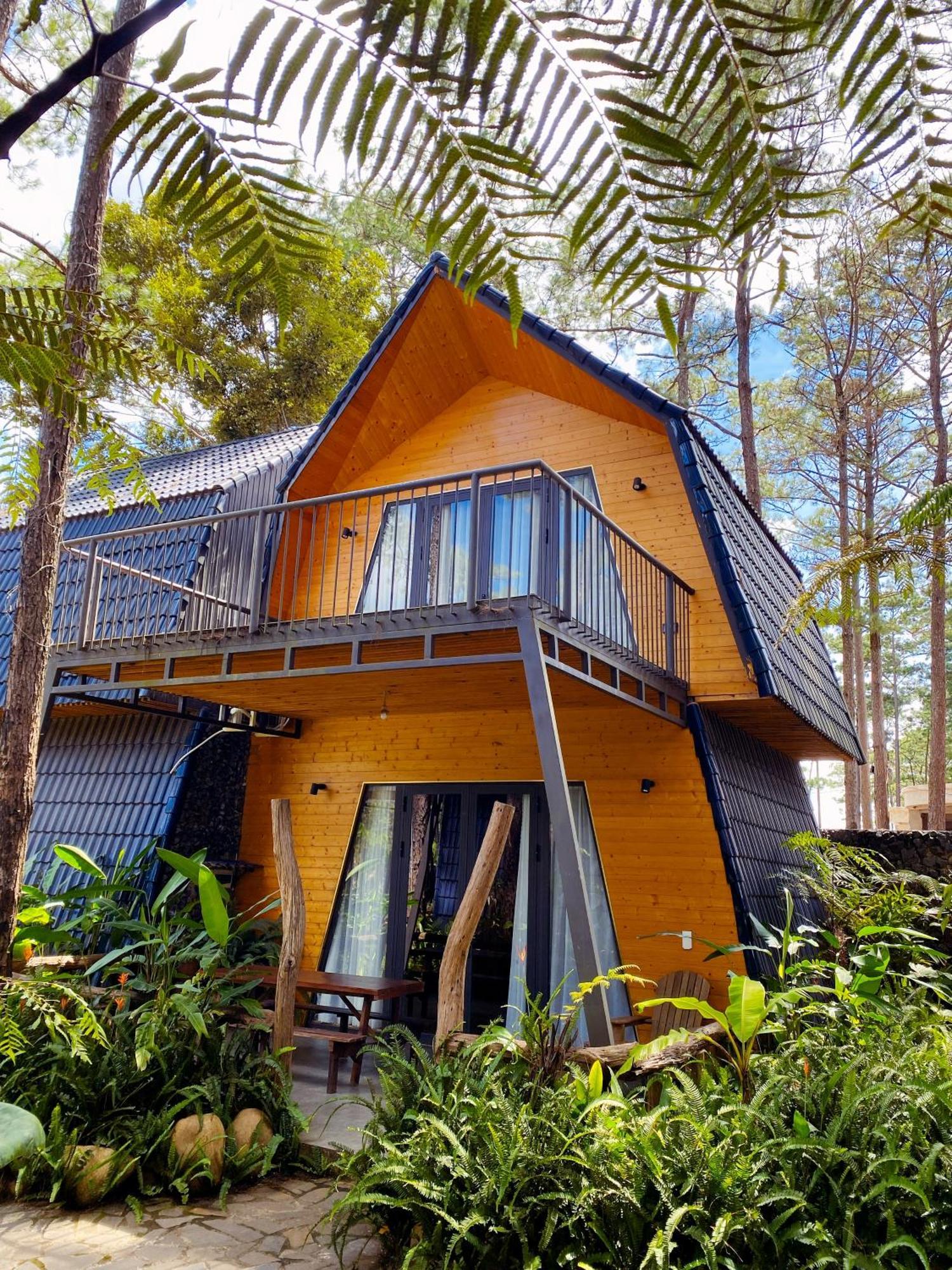 T'Mang Deeng Homestay Kon Von Kla エクステリア 写真